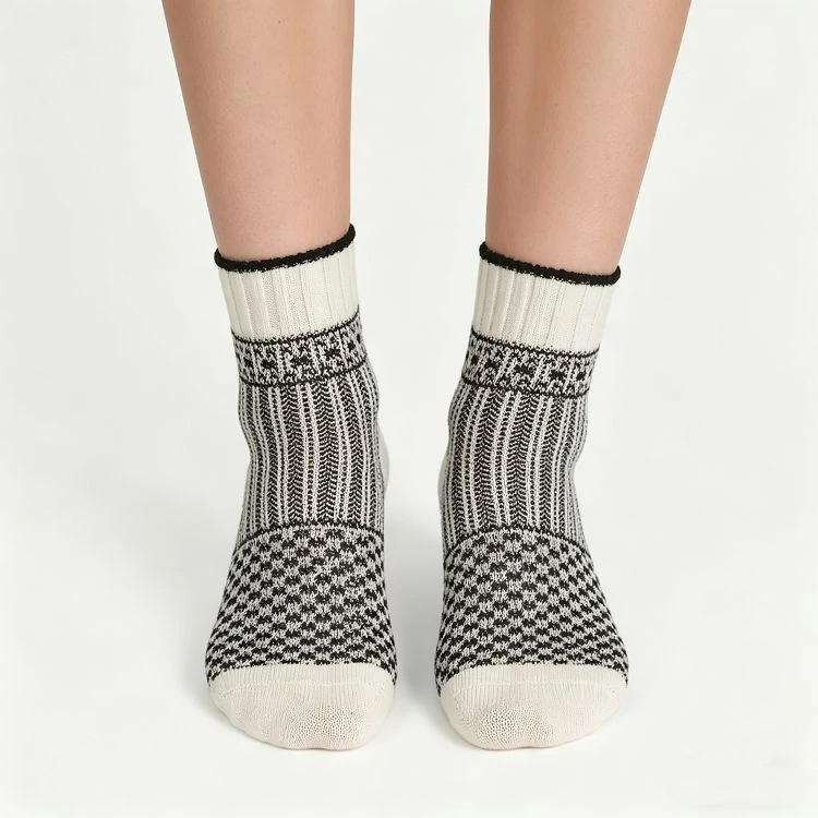 Vintage Wool Blend Cozy Socks suppliers